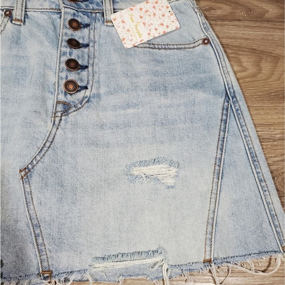 Free People Denim Mini Skirt Light Wash Distressed Button Fly Raw Hem High Rise - Picture 5 of 11